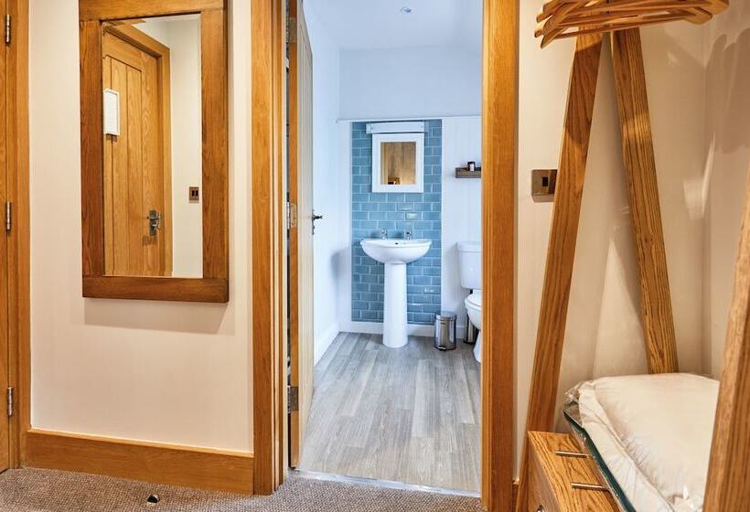 חדר סטנדרט, The Lister Arms