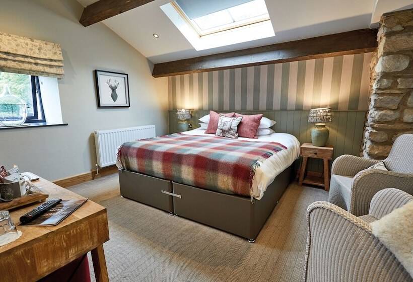 חדר סופריור, The Lister Arms