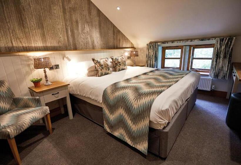 חדר סופריור, The Lister Arms