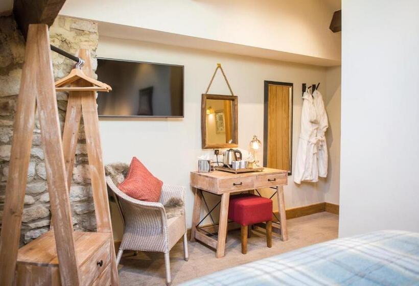 חדר אקזקיוטיב חדר קינג, The Lister Arms