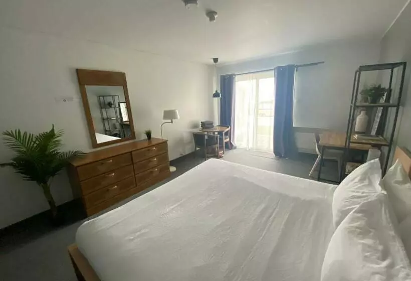 キングサイズベッドのスタンダードルーム, Auberge De Nos Aieux