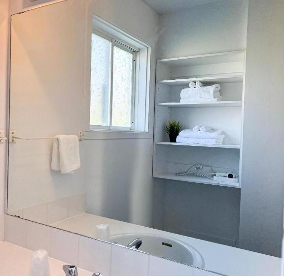 חדר סטנדרט לארבעה, Auberge De Nos Aieux