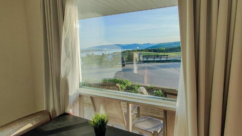 Четырехместный Номер Стандарт, Auberge De Nos Aieux
