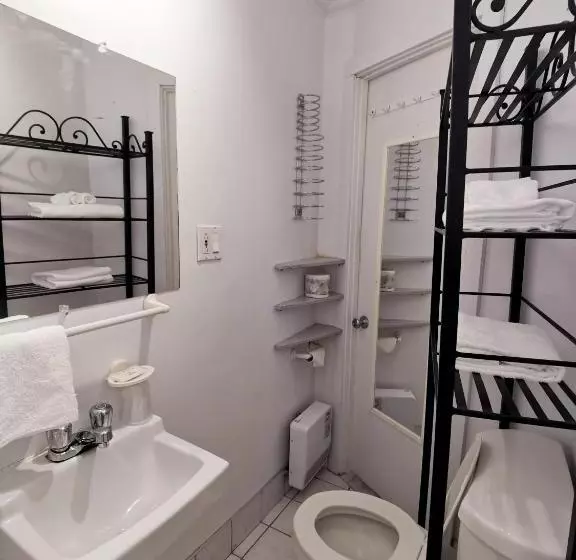 エコノミールーム, Auberge De Nos Aieux