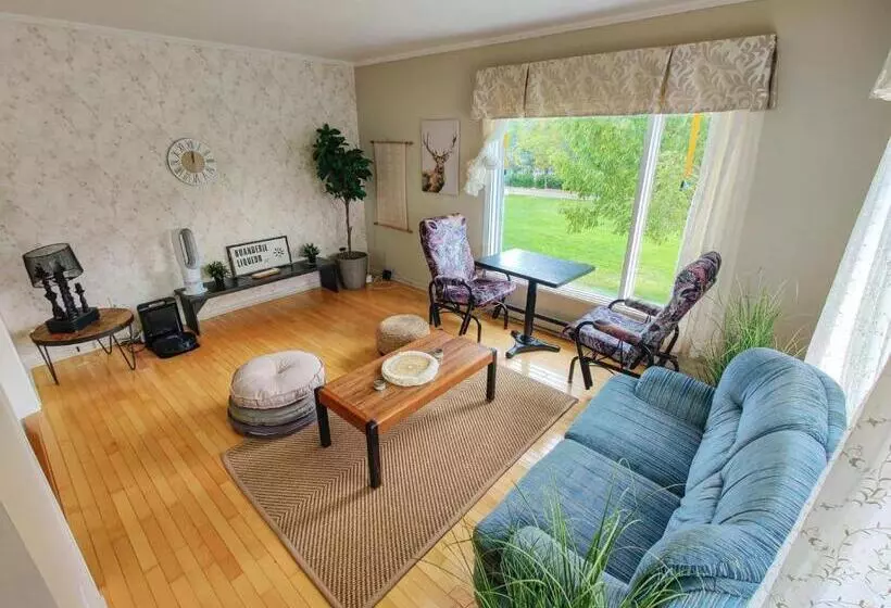 3ベッドルームハウス, Auberge De Nos Aieux