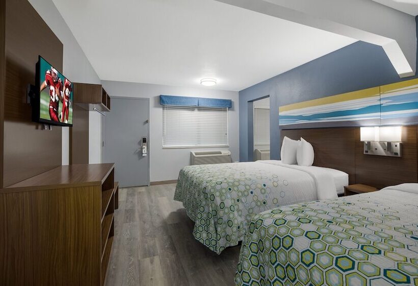 キングサイドベッドのスタンダードワンルーム, Hometowne Studios By Red Roof Orange, Tx