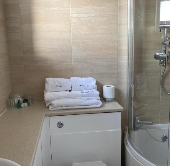 스탠다드 룸, The Esplanade