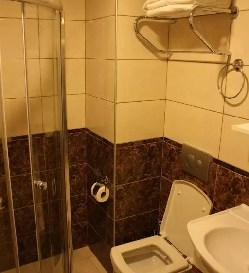 اتاق لوکس خانوادگی, Sağıroğlu Otel