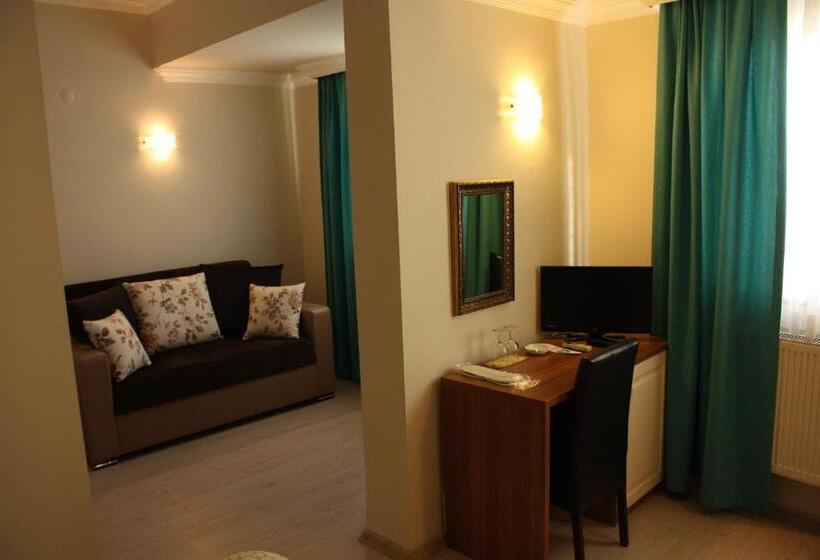 اتاق لوکس خانوادگی, Sağıroğlu Otel