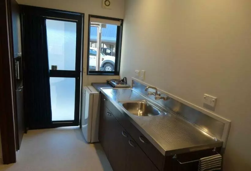 Standard-studio Parveke, Alpine Glacier Motel