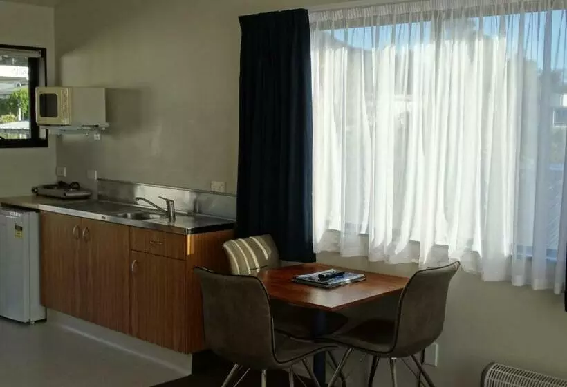 Standard-studio King-vuode, Alpine Glacier Motel