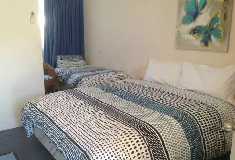 スタンダードルーム, Bogong Moth Motel