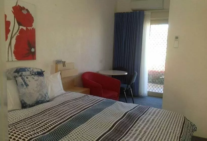 スーペリアールーム, Bogong Moth Motel