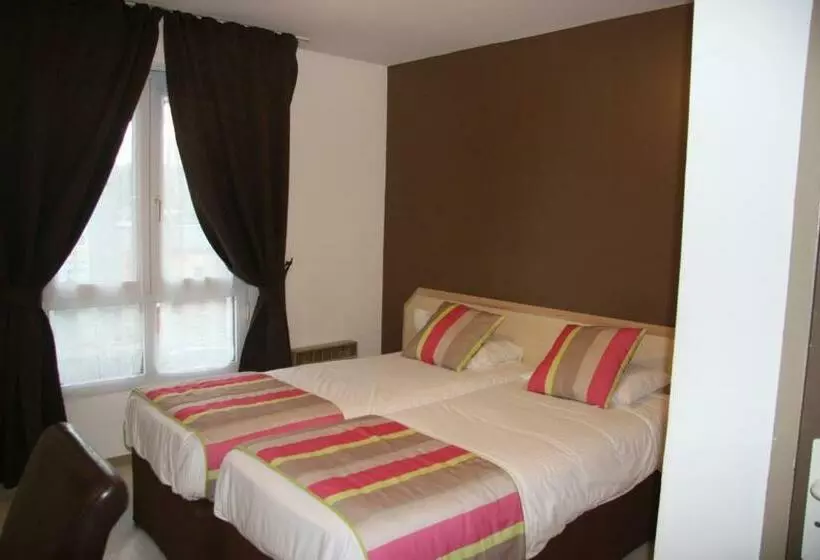 スタンダードルーム, Brit Hotel Cherbourg