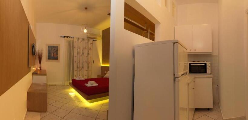 חדר דלוקס, Epavlis Beach Resort