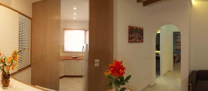 סוויטה, Epavlis Beach Resort