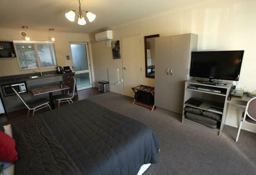 Студия Deluxe, Aspen On King