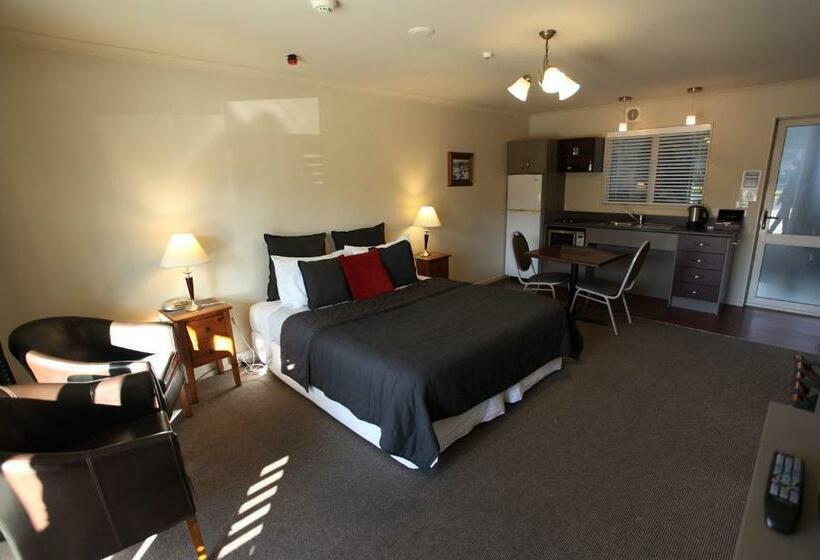 Студия Deluxe, Aspen On King