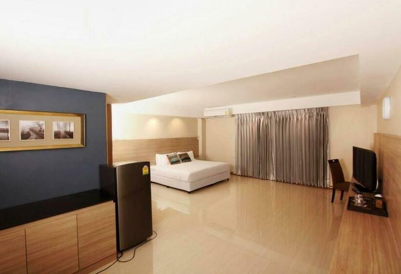 발코니가 있는 프리미엄 룸, Avana Laemchabang Boutique