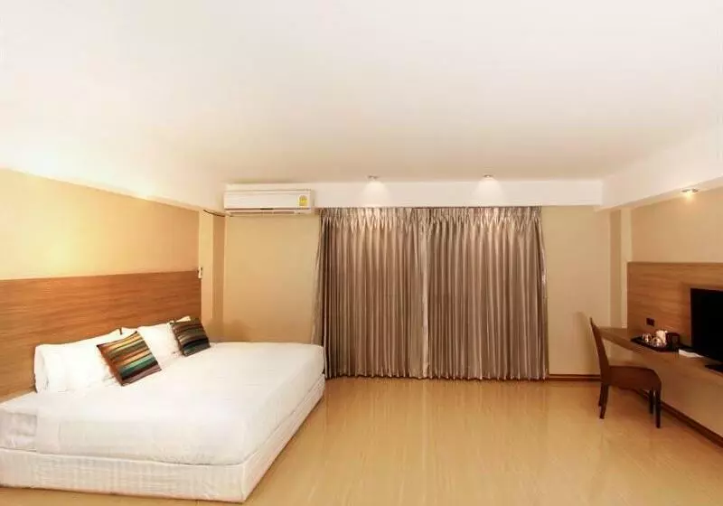 バルコニー付きデラックスルーム, Avana Laemchabang Boutique