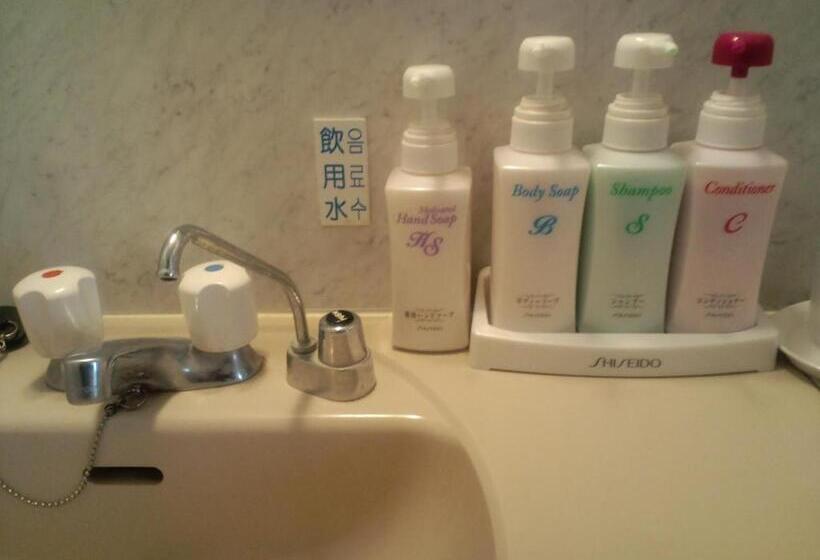 이코노미 싱글 룸, Beppu Station