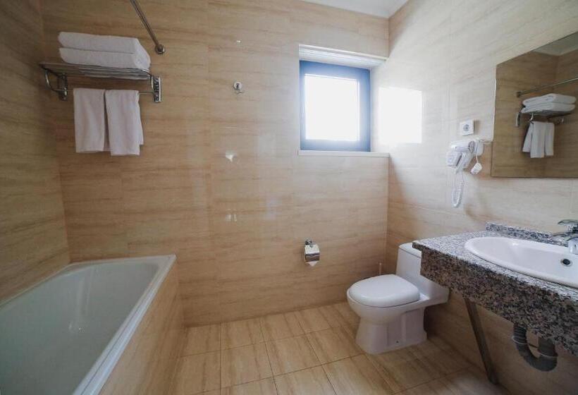 سوییت, Bishkek Boutique