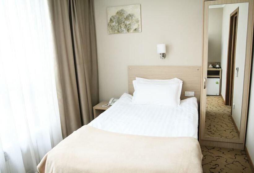 اتاق سوپریور یک تخته, Bishkek Boutique