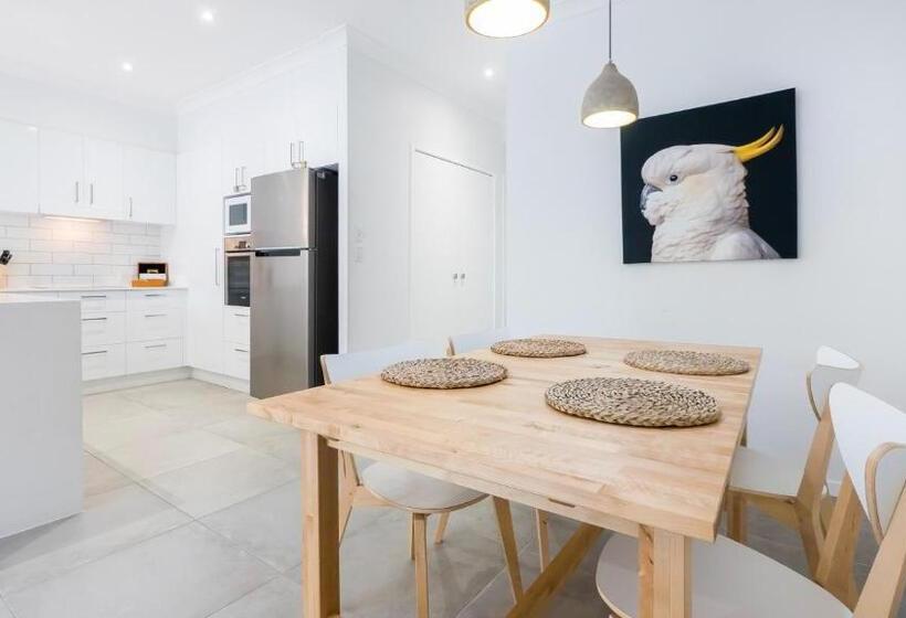 آپارتمان 3 خوابه با چشمانداز دریا, Currumbin Sands On The Beach