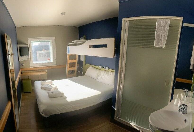 스탠다드 룸 더블 침대, Ibis Budget Belfast City Centre