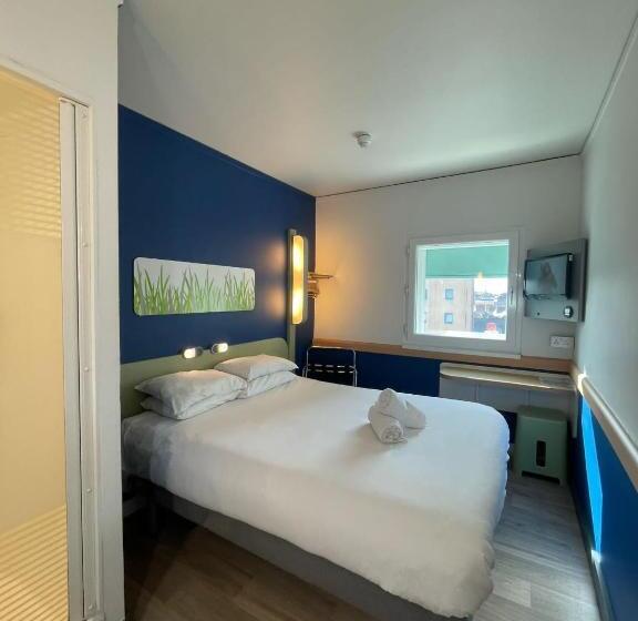 חדר קלאסי מיטה זוגית, Ibis Budget Belfast City Centre