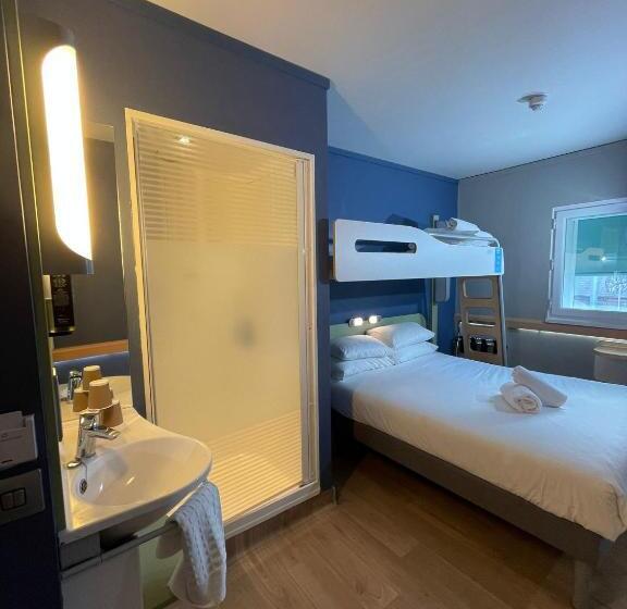스탠다드 룸 더블 침대, Ibis Budget Belfast City Centre