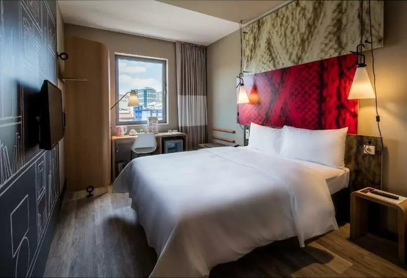 ダブルベッドスタンダードルーム, Ibis Istanbul West