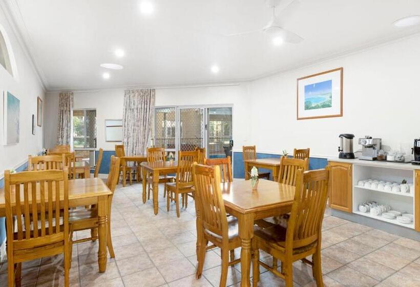Номер Deluxe Вид на Сад, Inn The Tuarts Guest Lodge
