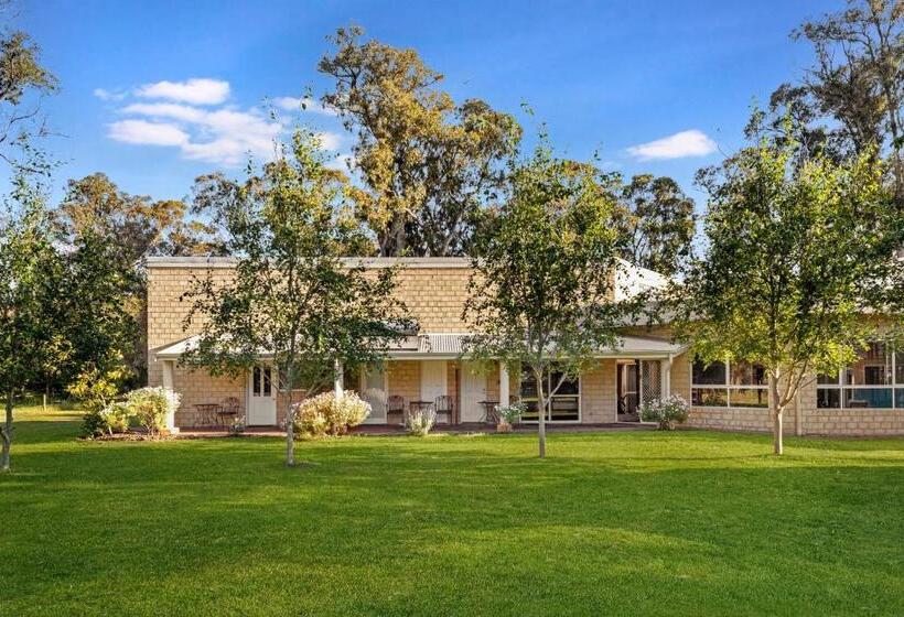 خانه 1 خوابه, Inn The Tuarts Guest Lodge