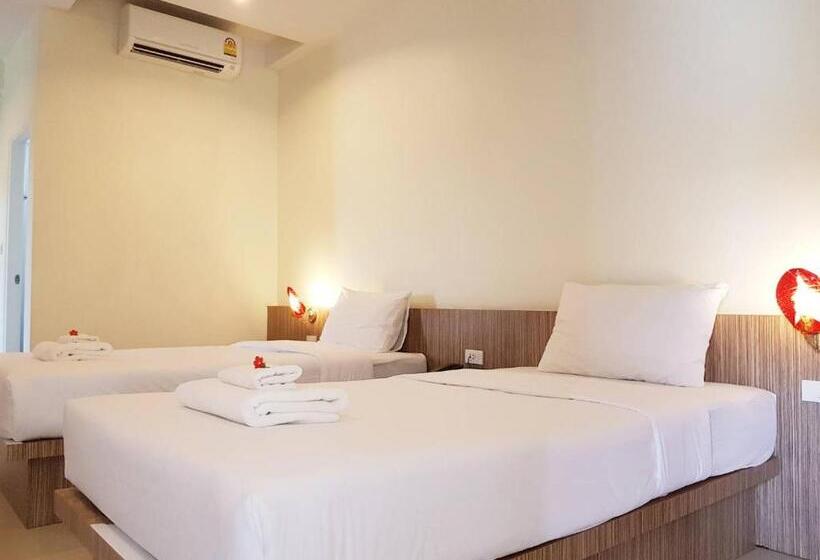 バルコニー付きデラックスルーム, Le Luxe Residence