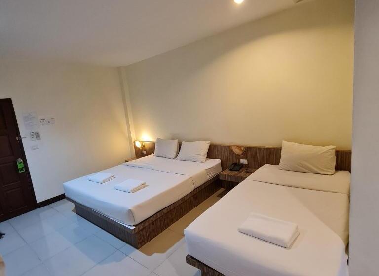 バルコニー付きデラックスルーム, Le Luxe Residence