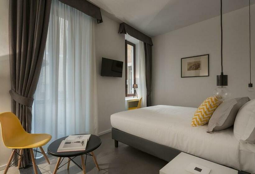 חדר סטנדרט, Navona Theatre