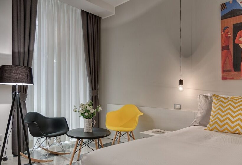 חדר סופריור, Navona Theatre