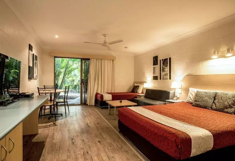 سوییت, Pialba Motor Inn