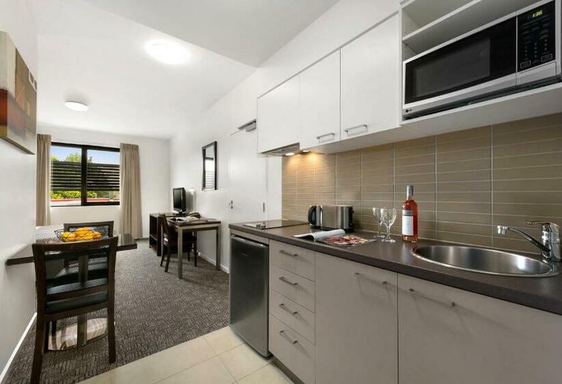 إستوديو قياسى, Quest Moorabbin