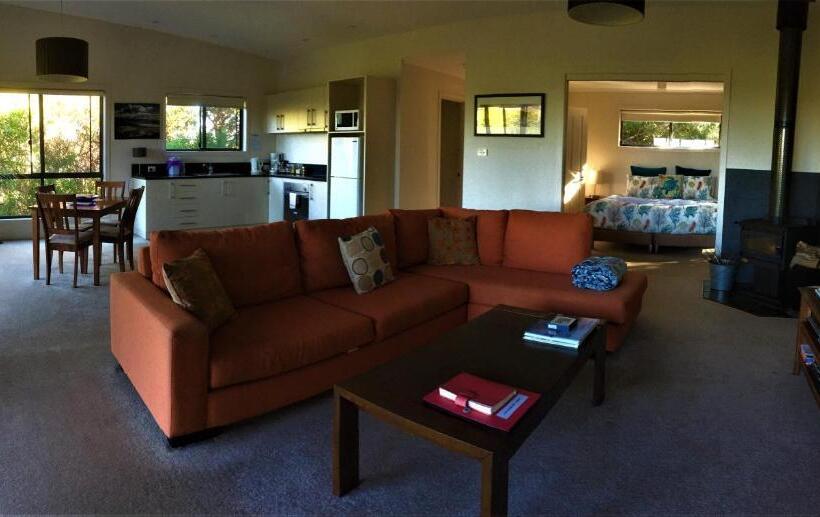 בית, חדר שינה 1, Sandpiper Ocean Cottages