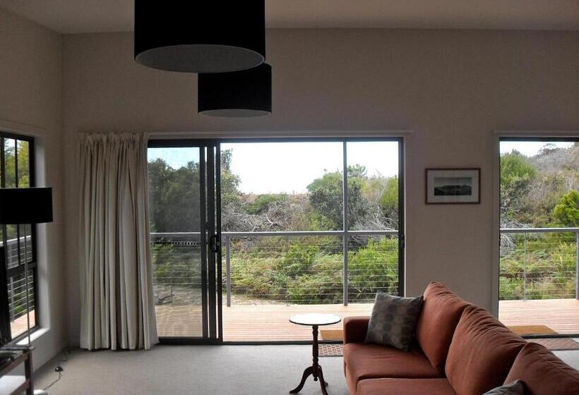 בית, חדר שינה 1, Sandpiper Ocean Cottages