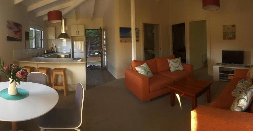 Дом 2 Спальни, Sandpiper Ocean Cottages