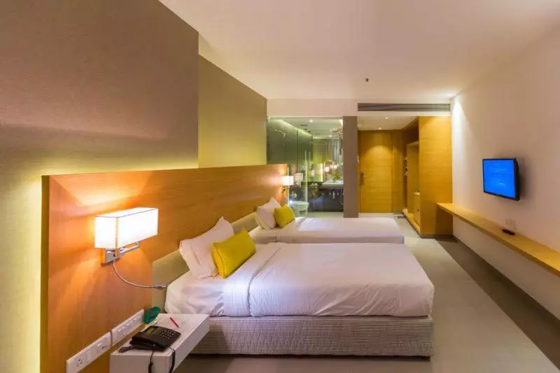 Chambre Supérieure, Satkar Grande