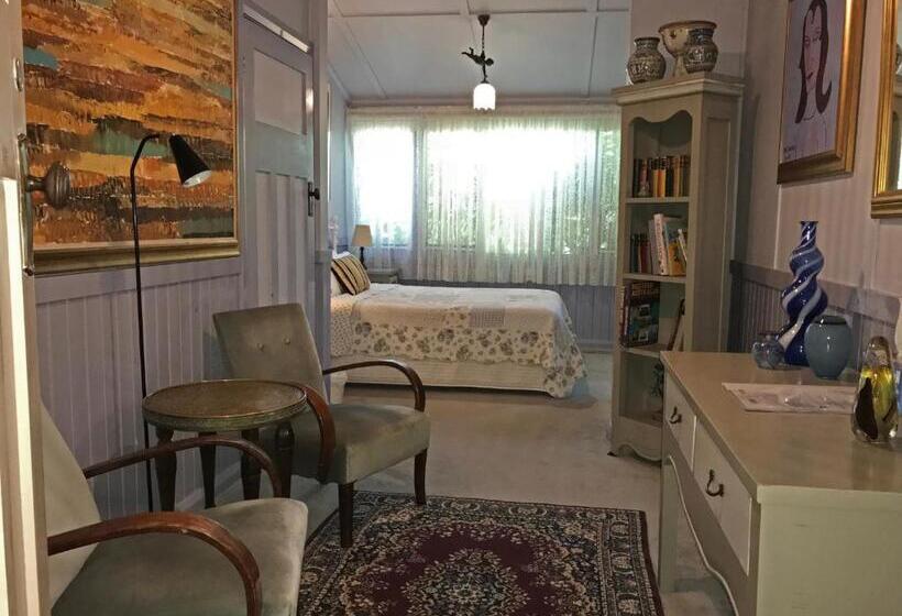 חדר סטנדרט מותאם לאדם עם מוגבלויות, The Chalet Guesthouse And Studio