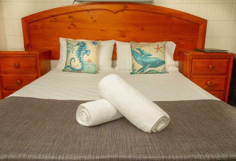 スタンダードルーム, Tropical Palms Resort & 4wd Hire