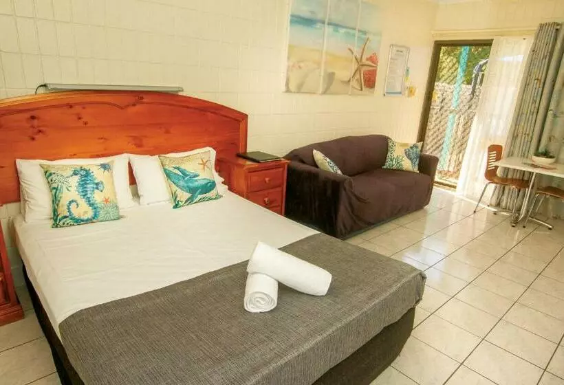 スーペリアールーム, Tropical Palms Resort & 4wd Hire