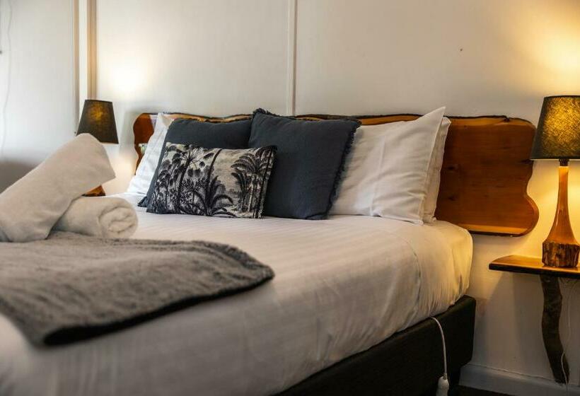 غرفة قياسية مطلّة علي البحيرة, Tullah Lakeside Lodge