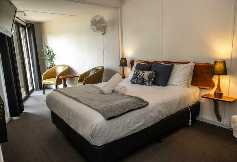 غرفة قياسية مطلّة علي البحيرة, Tullah Lakeside Lodge