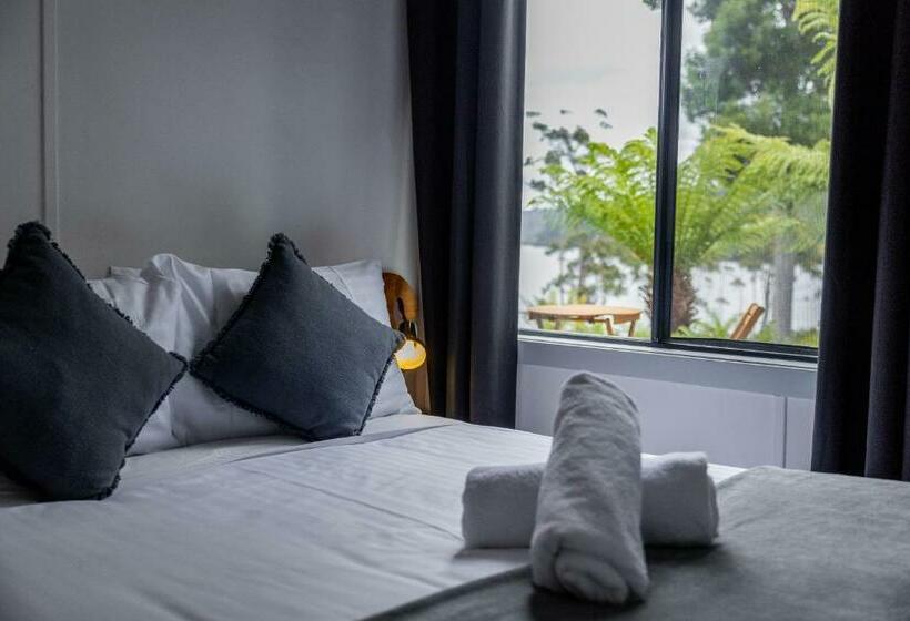 غرفة قياسية مطلّة علي البحيرة, Tullah Lakeside Lodge